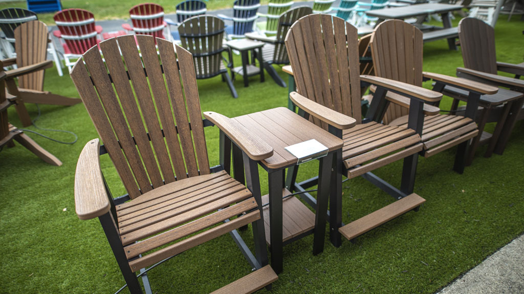 poly chairs counter side table wood texture. champaign il store